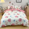 Juegos de cama Juego de corazones encantadores Juego de edredón de perro lindo doble Ropa de cama para niños Sábana de edredón Funda de almohada Edredón suave