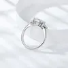 Pierścienie klastra BoeyCjr 925 Silver 2CT Emerald Cut 6x8mm D Color Moissanite VVS Pierścionek zaręczynowy dla kobiet