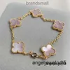 Bracelets de créateurs 2023 Bracelet Van Clover Bracelet d'amour en or 18 carats Bijoux de fête en cristal étincelant