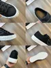 Homens de moda Fly Block Casuals Sapatos famosos Running Running Sneakers não deslizam Borracha Itália Elastic Band Low Top Tela