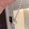 Pendentif Colliers 2023 Mode Tendance Lumière De Luxe Perle Creuse Chaîne Fermoir Collier Coeur Femmes Fête Cadeau Bijoux Tempérament