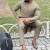 Tracksuits voor heren in 2 -delige mannen passen bij borduurwerk met lange mouwen mode -top en broek set dashiki party bruiloft designer herenkleding