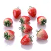 Charmes 10 pcs/pack Grand Et Petit 3D Fraise Fruit Résine Pendentif Boucle D'oreille DIY Mode Bijoux Accessoires