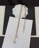 Новейшее женское ожерелье роскошного дизайна с пятиконечной звездой из белого жемчуга 2023 года, сочетающееся с женским ожерельем из латуни ZP