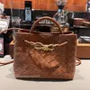 Handheld Andiamo Crossbody Bags Lady Bag Designer Bottaga Summer Venete New Cowwhide منسوجة من المنسوجة سلة المرأة