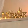 Novo ornamento de madeira Mubarak Wooden Ramadã Lua de letra de letra decoração para o pendente muçulmano islâmico Eid al Adha Party Supplies