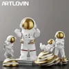 Ny modern heminredning astronautfigurer födelsedagspresent till man pojkvän abstrakt staty mode spaceman skulpturer guldfärg 2237q