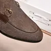 2 Stijl Mannen Klassieke Zakelijke Schoenen Luxe Ontwerp Mode Puntschoen Slip Op Formele Bruiloft Schoenen Canvas Mannelijke Schoeisel Plus maat 38-45