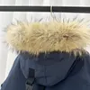 Ml baseball päls krage last män kvinnor ner jackor nyc broderade lösa par parkas vinter varma greatcoats svart marinblå gröna vita vindtäta överrockar