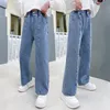 Dżinsy Teen Girls Dżinsy wysokie talii szerokie nogi Spodnie sprężyny Dziecięce luźne niebieskie dżinsowe spodnie swobodny styl ubrania 230424