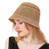 Bérets d'été chapeaux de paille respirant main crocheté chapeau de seau pour les femmes mode pêcheur bassin casquette vacances plage