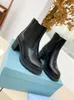 Botas de desenhista outono inverno mulheres para mulheres deslizamento-on redondo toe tornozelo barcos homens fivela motocicleta luxuosa senhoras marca sapatos confortáveis