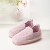 Första vandrare unisex baby stickade casual skor småbarn solida andningsbara strumpor barn mjuk antislip spädbarn slip på sneakers