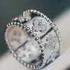 Anillo de caleidoscopio clásico de lujo con dije de trébol de 4/cuatro hojas, edición de precisión, cuatro flores pequeñas para mujer, regalo de San Valentín para pareja de alimentos con diamantes completos