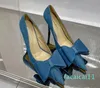 Chaussures de mariage classiques en forme de cœur en satin avec nœud papillon décoratif et bouts pointus