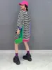 カジュアルドレスke la 2023春の韓国ファッショントレンドストライプシングルピーストップストリートウェイズスウェットシャツドレス