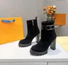 Buty nitówek Kobieta z zamek błyskawiczny metalowy pasek Pasek designerski buty kostki 100% skórzana dama wysoka obcasy moda jesienna zima grube obcasy buty rozmiar 35-42