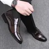 Chaussures habillées Chaussures de luxe en cuir pour hommes pour mariage formel Oxfords affaires décontracté bureau chaussures de travail pour hommes chaussures habillées pointues classiques pour hommes 231124