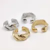 Mankiet uszu Unikalny fałszywy przebijający metalowe klipy Asymetria okrągła chrząstka dla kobiet biżuteria mody prezent świąteczny 230424