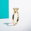 Solitaire-Ring AnuJewel Gelbgold plattiert 2 Karat 3 Karat D Farbe Verlobungs-Solitaire-Ringe für Frauen mit GRA Schmuck Großhandel 230425