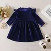女の子のドレス秋のソリッドカラーのベルベットドレスベイビーソフトで多用途の子供のためのドレス適切なパーティー231124