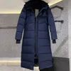デザイナーグースメンズ膨らむレディースジャケットダウンパーカス冬の濃い暖かいコートレディース風の刺繍文字ストリートウェア因果的な外側