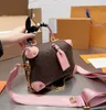 Petite malle designer väskor totes lyx axel väska kvinna handväska kosmetisk fodral låda koppling mode kvinnor messenger handväska crossbody pochette soppel plånbok