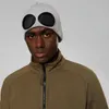 Beanie Cp Bonnet Şirketi Erkek Şapka İki Lens Kapakları Kış Örme Şapkalar Goggles Gözlük Erkekler Kaps Beanies Kafatası Kapakları Açık Kadınları UNIESEX SİYAH GRİ P48Q#