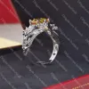 イエローダイヤモンドリング高級女性デザイナーリング高品質の結婚指輪スターリングシルバーフラワーデザインリング