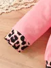 Familjsmatchande kläder 3 månader till år gamla Baby Girls Casual Leopard Print Fashion Clothing Letter Hoodie Pant Suit Autumn and Winter 231124