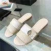 Designer Sandalen Damen Slides Stil Leder gesteppt Mode Plattform Diamantschnalle Freizeitschuhe Sommer Strand Pantoffel 35-42