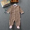 Rompers Top Quality Baby Clothing Brands Оригинальные детские роферники рожденные полярные флисовые ткани для девочек для мальчиков. Детская одежда для сна 230425