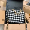 Womens Tweed 19 Series Houndstooth Bolsas de ombro de cadeira de dois tons de prata dourada Bolsas de shouder de grande capacidade Bolsa de bloqueio de trava de grande capacidade Sacoche bolsa de bolsa 25cm