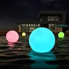 Lampade da giardino Lampada solare galleggiante a sfera Luce per piscina Lampada da prato impermeabile Ballon Home Party Garden Decor Luci solari galleggianti Palla Q231125