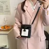 Schoudertassen schakelen Socket mobiele telefoonzakken voor vrouwen mode schoudertas hoogwaardige messenger tas ontwerper portemonnees crossbody tas schattige tas