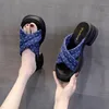 Chinelos andando senhoras sapatos 2023 verão plataforma sandálias de cunha para mulheres moda retro feminino dedo do pé aberto mules praia ao ar livre