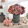 Flores decorativas simulação vintage hidrangea peony vaso doméstico flor falsa mrmrs adoro decoração de casamento na parede artificial diy