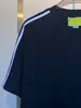 قميص بولو رجالي بلاس تيز بياقة دائرية مطرزة ومطبعة على الطراز القطبي مع صبغة من القطن الخالص في الشارع