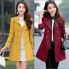 Women's Trench Coats Hoge Kwaliteit Herfst Nieuwe High Fashion Brand Vrouw Classic Double Bedeed Geul Waterdichte Regenjas Business