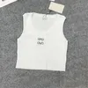 クロップドニットトップ Tシャツ女性のための刺繍パターンニット Tシャツスポーツトップス女性ヨガベスト服