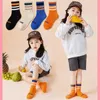 Chaussettes pour enfants 4 paireslot mode pour enfants coton doux garçon fille bébé mignon rayure plaid chaud ensemble pour automne printemps 110y 231124