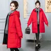 Frauen Trenchcoats Winter Daunen Baumwolljacke 2023 Blaue Kapuze Parker Frauen Oberbekleidung Thicke Warm Lose Mid Long Kleidung Mantel 8XL