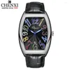 Armbandsur 2023 design tonneau tittar män chenxi mode färgglada nummer kvarts läder mäns reloj hombre