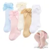 Calcetines para niños 0-2Y Calcetines de estilo español para niñas bebés Arcos Calcetines hasta la rodilla para niños Calcetines largos de tubo para niños pequeños Calcetines de rejilla altos de princesa calados