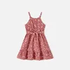 Familjsmatchande kläder Patpat Cotton Shortsleeve randiga tshirts och Polka Dot Print Halter Ruffle Trim Dresses Set 230424