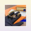 Diseñador de moda Mujeres brazalete de brazalete Delicado joyería de lujo nueva pulsera de cuero de oro magnético pulsera S4605674