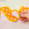 Śliniaki Burp Cloths Baby BIBS Multi-Graficzne dziecko urocze kreskówka Przenośna łatwa do pomrania Wodoodporna przeciwzdzielenie suplementu dla niemowląt BIB Pozycje Babyl231125