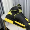 Nuove scarpe firmate Scarpe alte Scarpe da ginnastica con plateau Sneaker da uomo in pelle Logo in rilievo Nero Rosso Giallo Scarpe da donna Scarpe da tennis di lusso