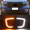 Acessórios para carros DRL FOG Lamp Decoration LED diurno com luz de luz para Ford Everest 2022 2023 com sinal dinâmico de giro