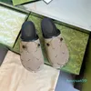 Designer schoenen koppels platte bodem slippers klassiek lederen printen dames vrije tijd strandschoen zomer zomer buiten vrije tijd unisex mules slipper sandalen 2023
